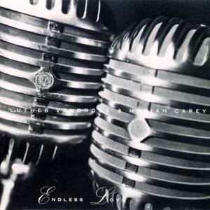 边查下面边吸奶很爽
